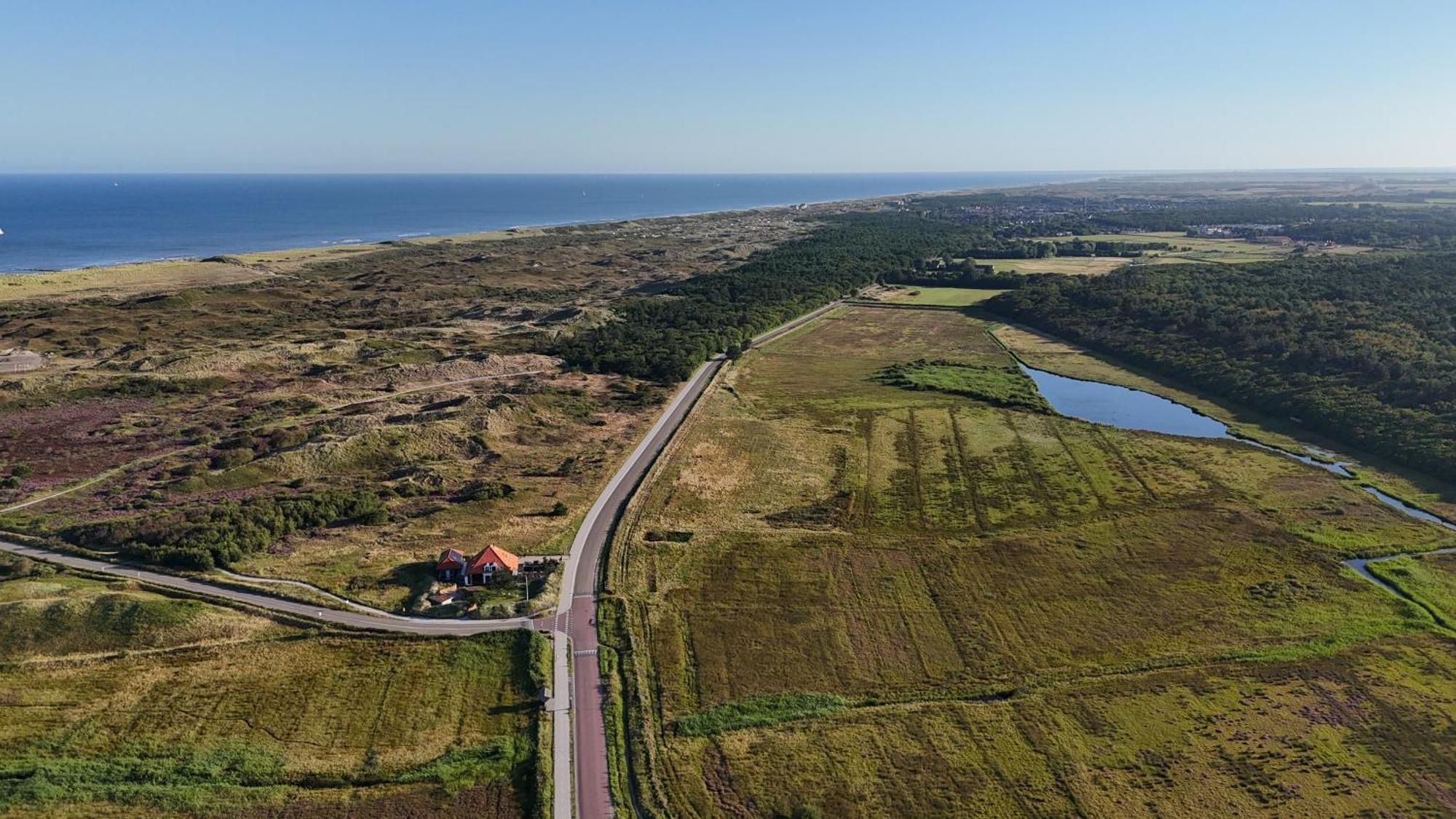 B&B In De Duinen เดอ คุก ภายนอก รูปภาพ
